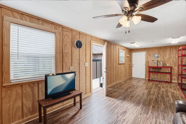 1024 Summit Drive, Justin, TX 76247