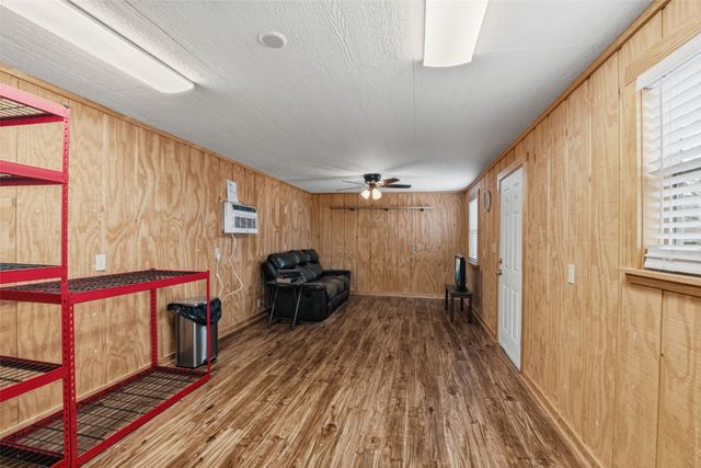 1024 Summit Drive, Justin, TX 76247