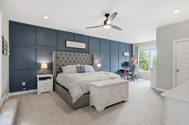 692 Ridge Gate Drive, Brownsburg, IN 46112
