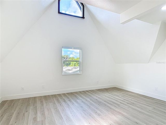 128 S MONTGOMERY AVENUE, Deland, FL 32720