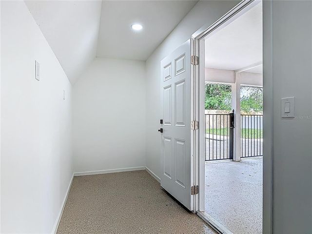 128 S MONTGOMERY AVENUE, Deland, FL 32720
