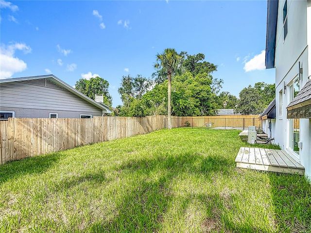 128 S MONTGOMERY AVENUE, Deland, FL 32720