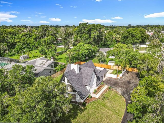 128 S MONTGOMERY AVENUE, Deland, FL 32720