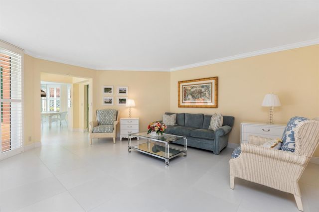 120 SE 5th Avenue Apt 128, Boca Raton, FL 33432