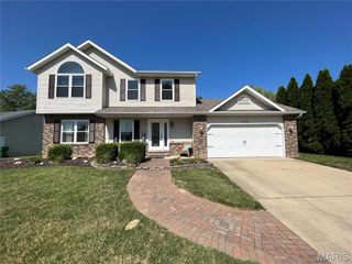 1515 Peach Orchard Lane, O Fallon, IL 62269