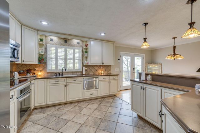 2001 Welch Road, Kingsport, TN 37660