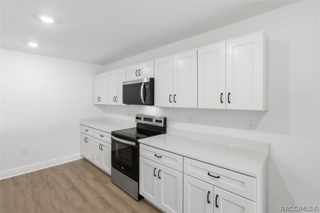 9160 N Athens Drive, Dunnellon, FL 34433