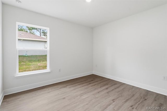 9160 N Athens Drive, Dunnellon, FL 34433
