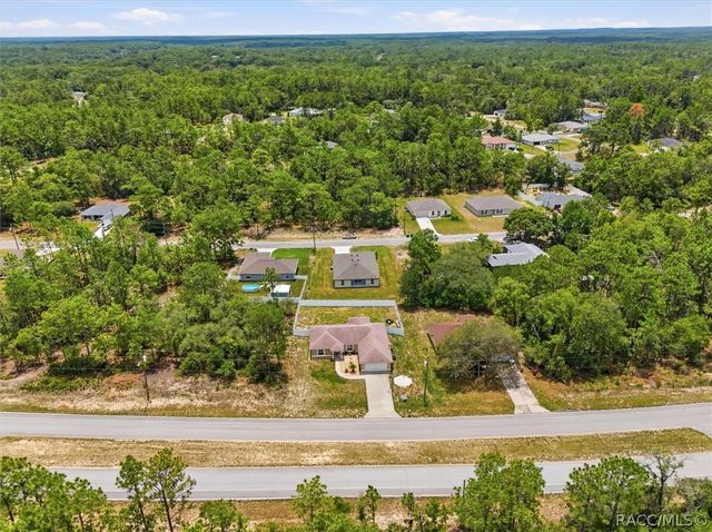 9160 N Athens Drive, Dunnellon, FL 34433
