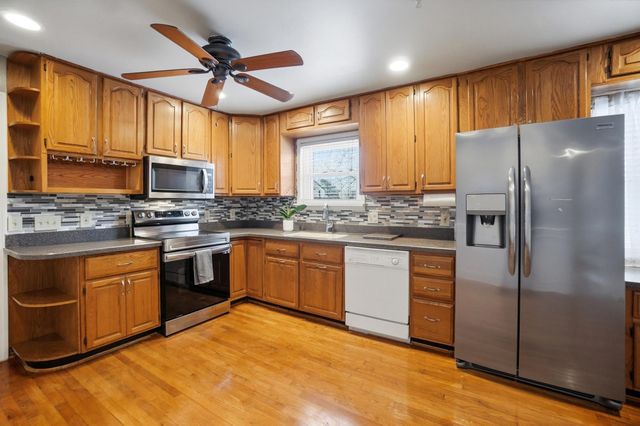 728 Meadow View Drive, Villa Hills, KY 41017