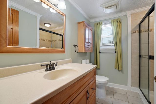 728 Meadow View Drive, Villa Hills, KY 41017