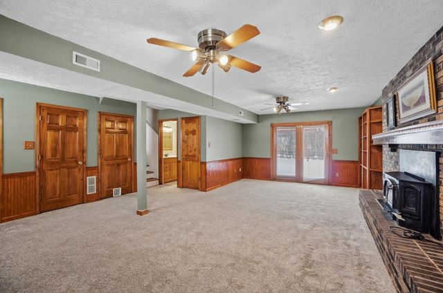 728 Meadow View Drive, Villa Hills, KY 41017