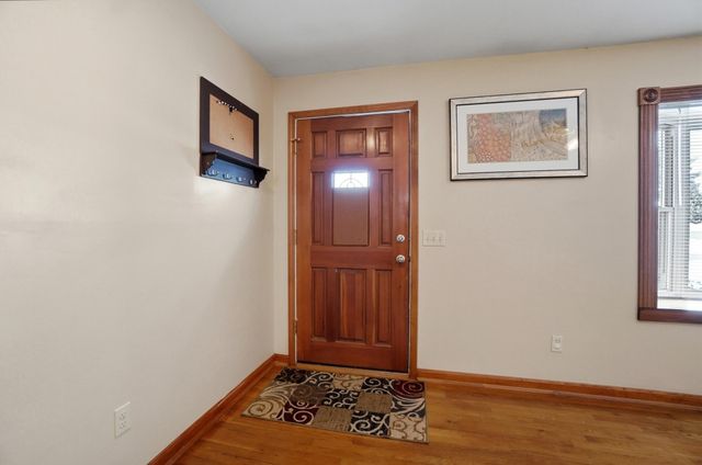 728 Meadow View Drive, Villa Hills, KY 41017