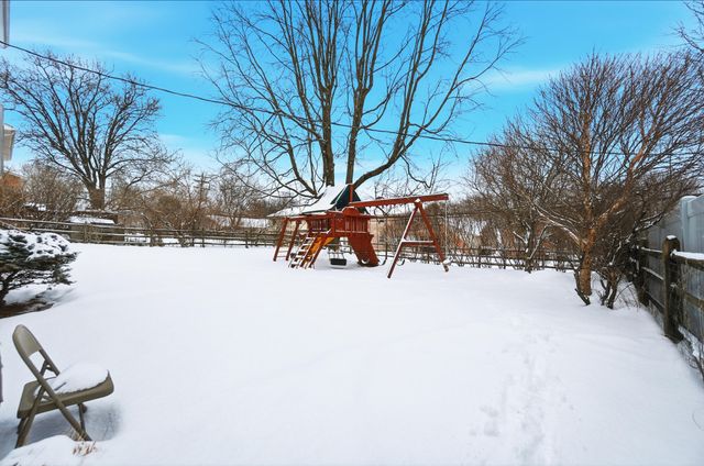 728 Meadow View Drive, Villa Hills, KY 41017