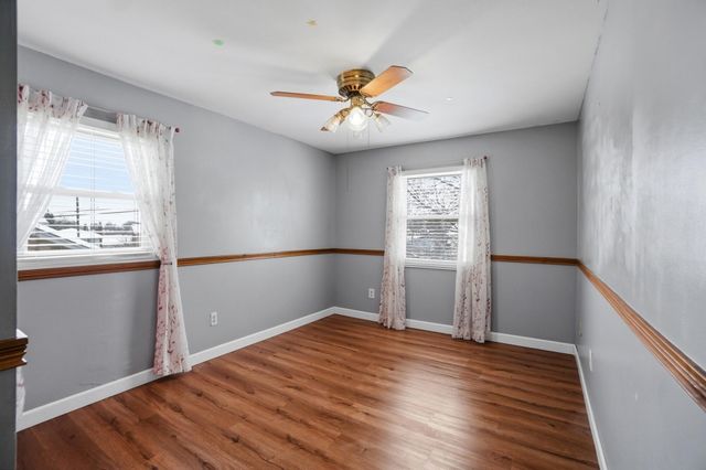 728 Meadow View Drive, Villa Hills, KY 41017