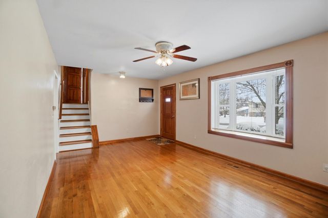 728 Meadow View Drive, Villa Hills, KY 41017