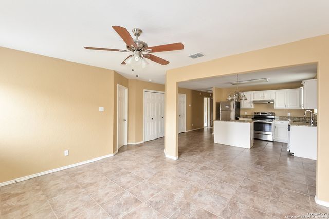 5503 Hidden Canyon, San Antonio, TX 78252