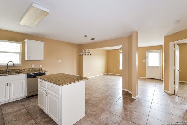 5503 Hidden Canyon, San Antonio, TX 78252