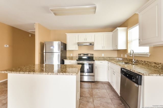 5503 Hidden Canyon, San Antonio, TX 78252