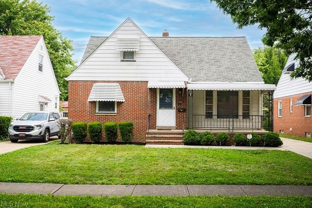 21101 Crystal Avenue, Euclid, OH 44123