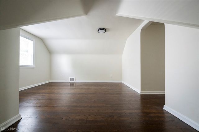 21101 Crystal Avenue, Euclid, OH 44123