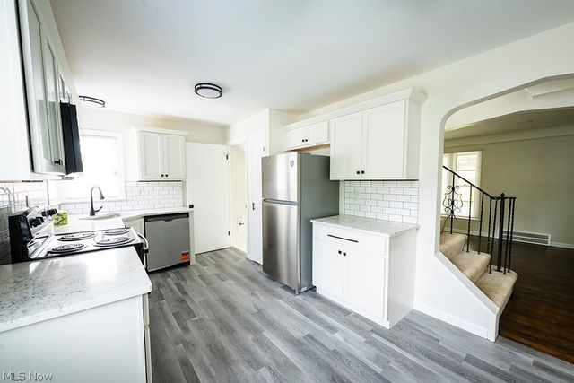 21101 Crystal Avenue, Euclid, OH 44123