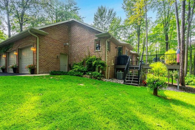 7068 LONE OAK LANE, Sobieski, WI 54171