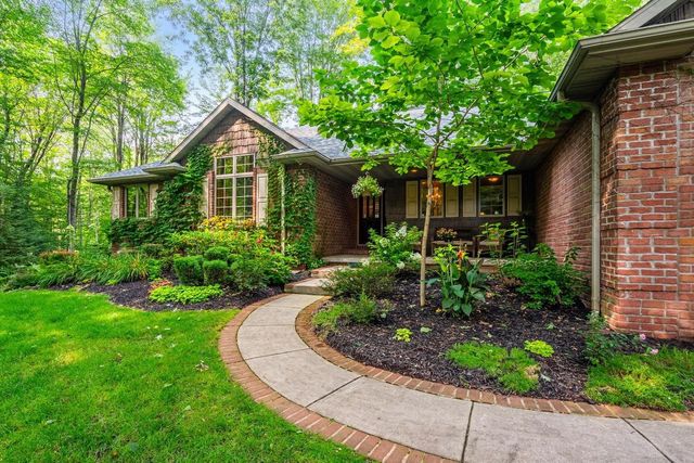 7068 LONE OAK LANE, Sobieski, WI 54171