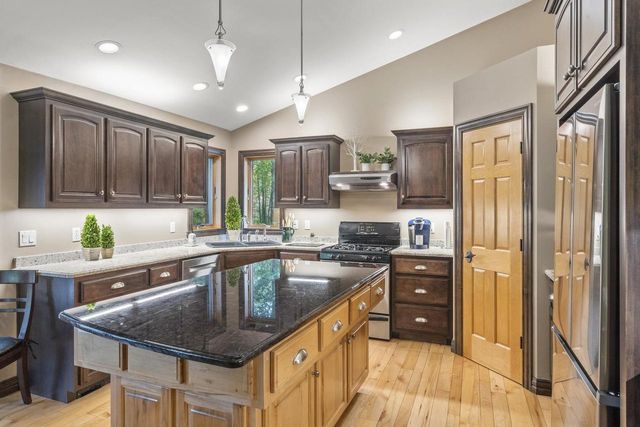 7068 LONE OAK LANE, Sobieski, WI 54171