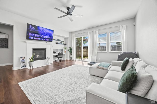 5161 Freitas Way, Fairfield, CA 94533