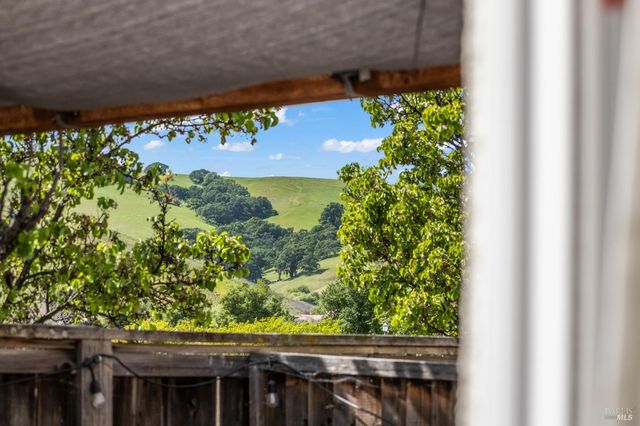 5161 Freitas Way, Fairfield, CA 94533