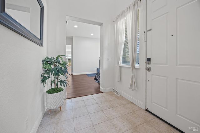 5161 Freitas Way, Fairfield, CA 94533