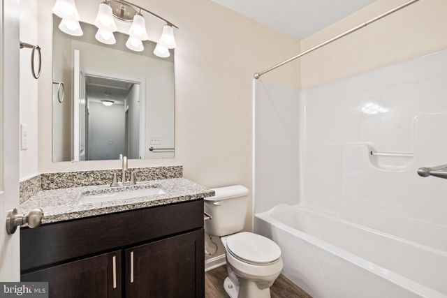 2916 HICKORYWOOD LANE, Harrisburg, PA 17110