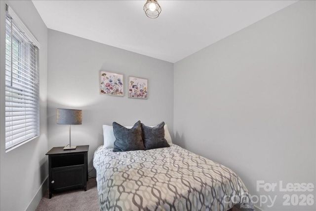 241 Domain Way 15, Charlotte, NC 28203