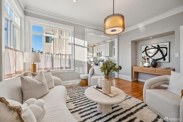 1267 Chestnut Street 3, San Francisco, CA 94118