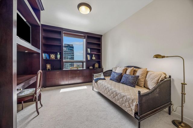 5100 San Felipe Street 152, Houston, TX 77056