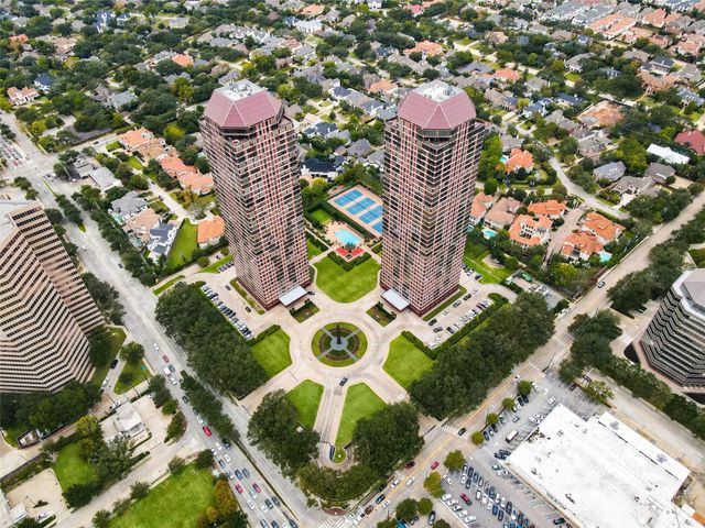 5100 San Felipe Street 152, Houston, TX 77056
