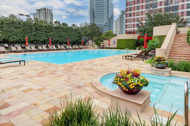 5100 San Felipe Street 152, Houston, TX 77056