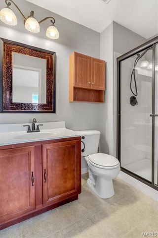 1632 Westlake Circle, Pacific, MO 63069