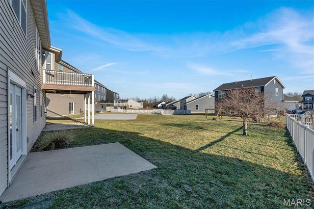 1632 Westlake Circle, Pacific, MO 63069