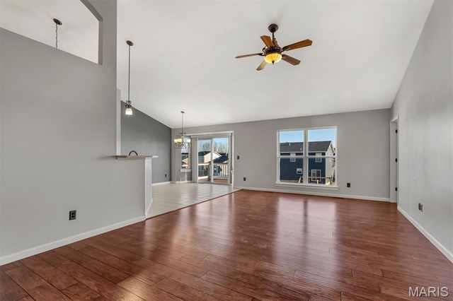 1632 Westlake Circle, Pacific, MO 63069