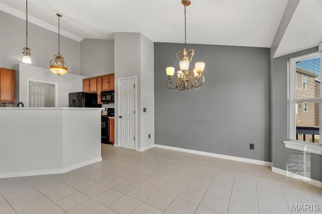 1632 Westlake Circle, Pacific, MO 63069