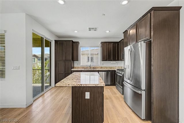 20 Barbara Lane 55, Las Vegas, NV 89183