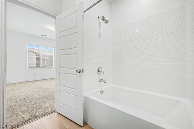 20 Barbara Lane 55, Las Vegas, NV 89183
