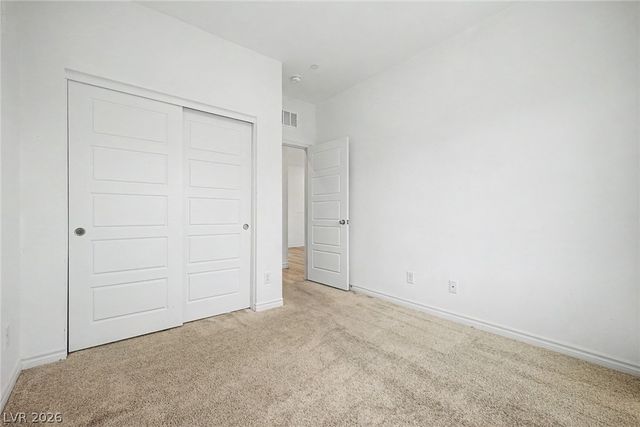 20 Barbara Lane 55, Las Vegas, NV 89183