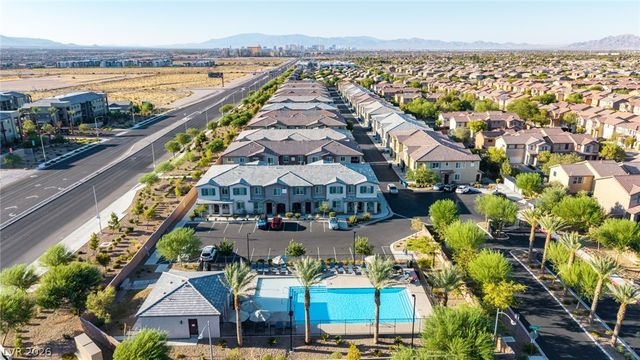20 Barbara Lane 55, Las Vegas, NV 89183