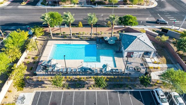 20 Barbara Lane 55, Las Vegas, NV 89183