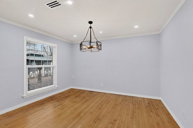 1705 Mariposa Drive, Dallas, TX 75228