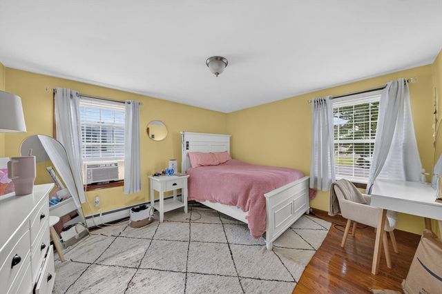 458 Orswell St, Fall River, MA 02721