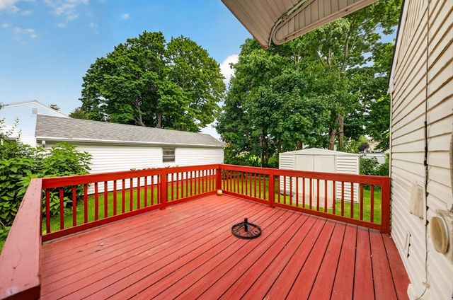 458 Orswell St, Fall River, MA 02721